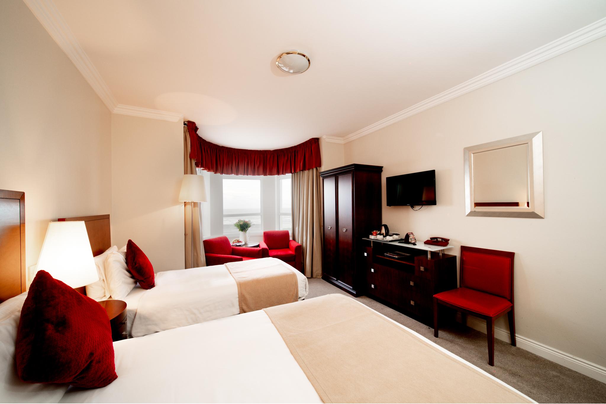 White Sands Hotel Портмарнок Екстер'єр фото
