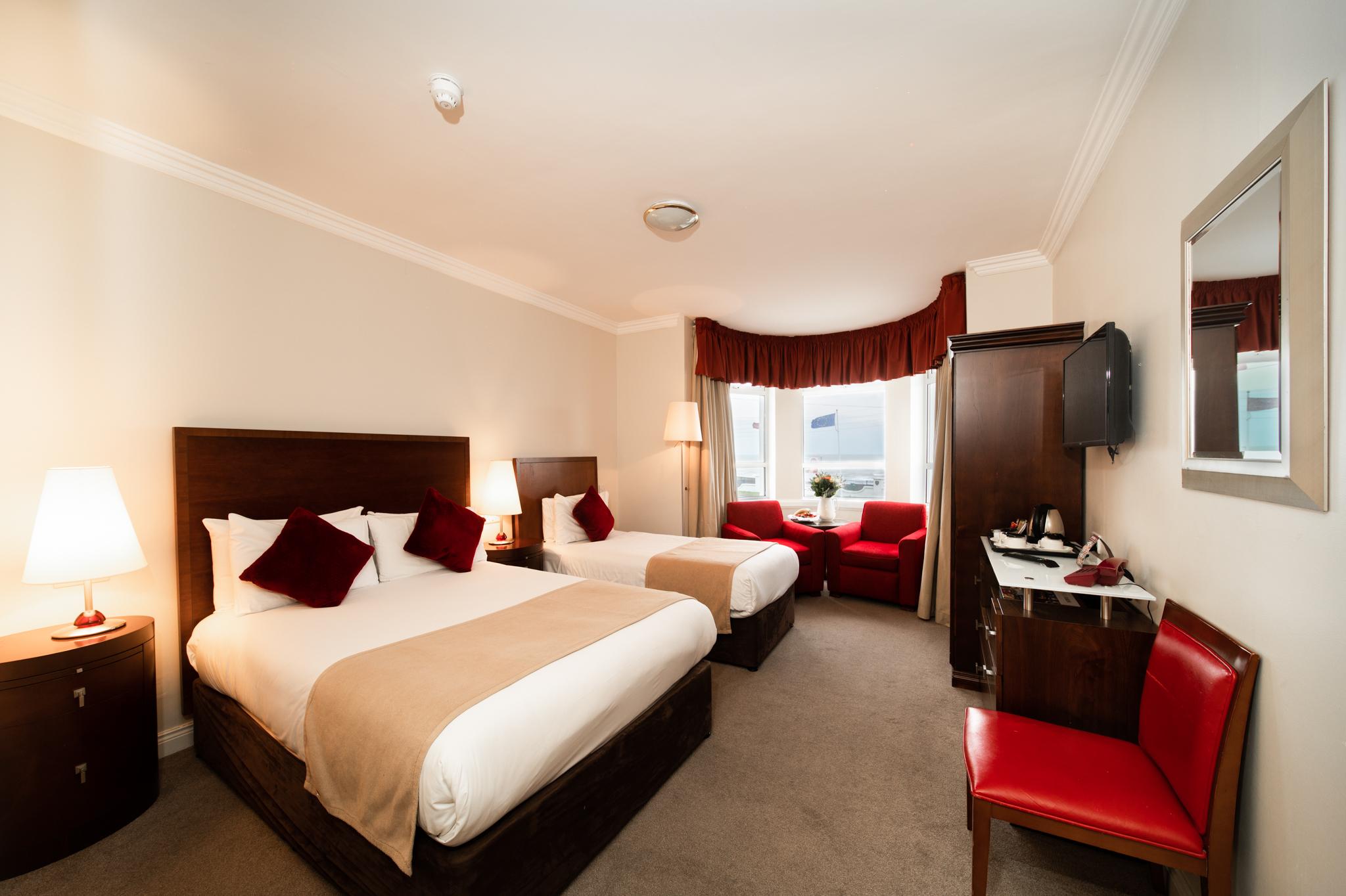 White Sands Hotel Портмарнок Екстер'єр фото