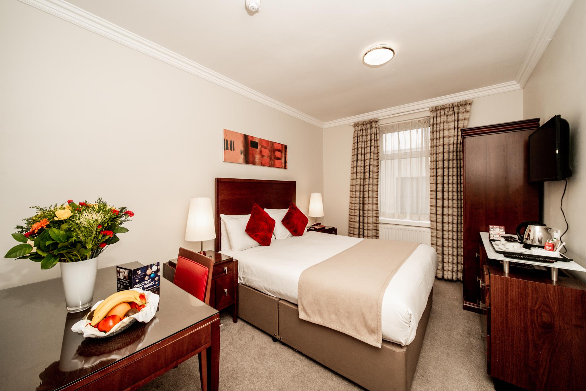White Sands Hotel Портмарнок Екстер'єр фото